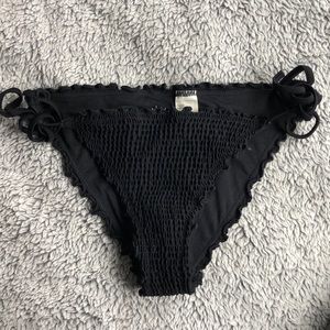 Textured/ruffle black swim bottoms from Hollister